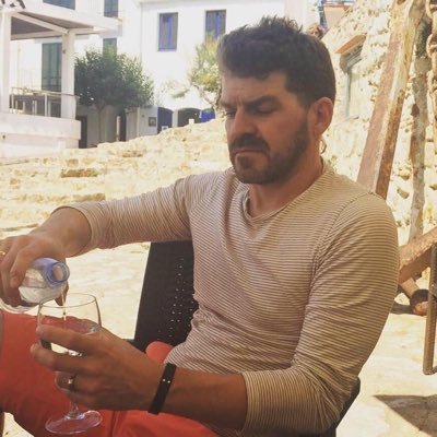 Profile Picture of Scott Baker (@Bryterlayteron) on Twitter