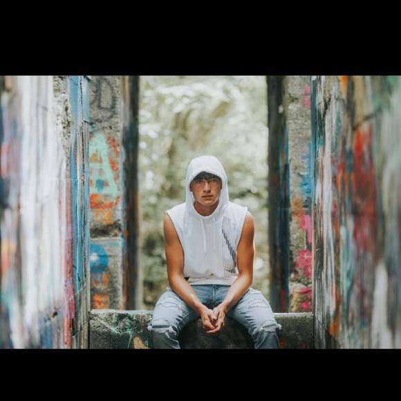 Profile Picture of Chase Payne (@chasepayn20003) on Poshmark