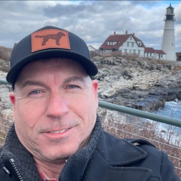 Profile Picture of John Brasseux (@jbrasseux1100) on Poshmark