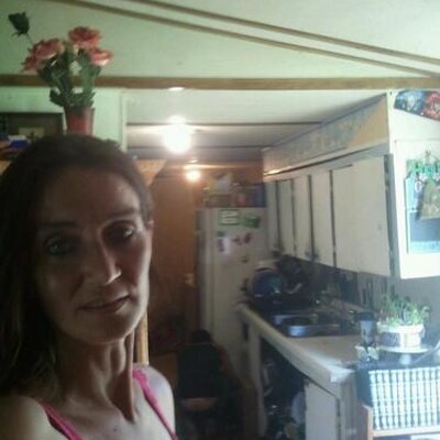 Profile Picture of Catherine (hazel Eye (@CatherineHazelR) on Twitter