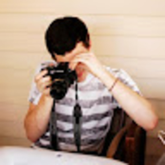 Profile Picture of Drew Morrison (@psychologist2b) on Poshmark