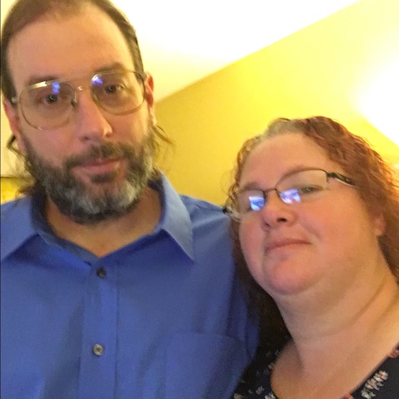 Profile Picture of Nikki Hennagir (@hmmrme44) on Poshmark