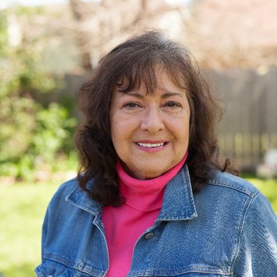 Profile Picture of Susan Lewin (@sybursu) on Twitter
