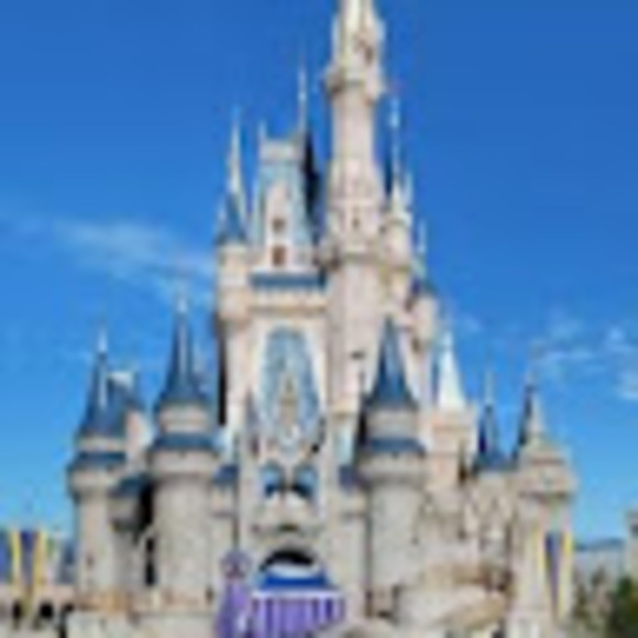 Sofia Snyder - Poshmark Profile Picture of Sofia Snyder (@sofiasnyder742) on Poshmark