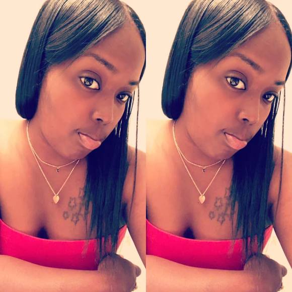 Profile Picture of Ashely Coppins (@ashcoppins13) on Poshmark