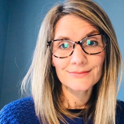 Profile Picture of Julia Paulson (@JulianotPaula) on Twitter