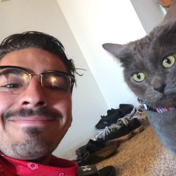 Jonathan Grimaldo - Poshmark Profile Picture of Jonathan Grimaldo (@nolimitjg24) on Poshmark