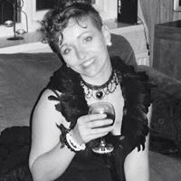 Profile Picture of Clare Batchelor (@batchy82) on Pinterest