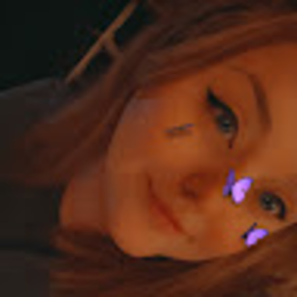 Profile Picture of Amie Loudermilk (@amiedan33) on Poshmark