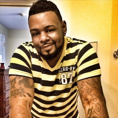 Profile Picture of Cory Irvine (@TeddyR1977) on Twitter