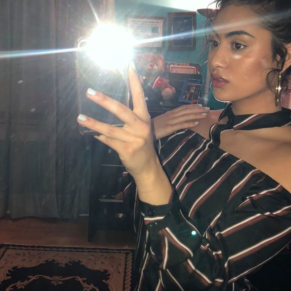 Profile Picture of Sandra Kaldas (@skaldas1) on Poshmark