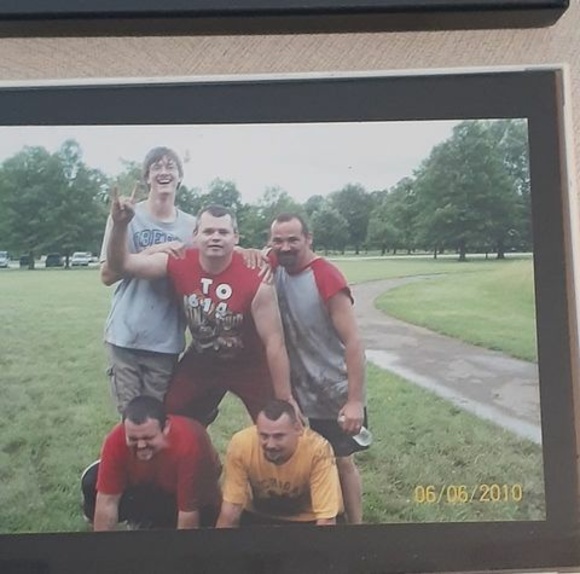 Profile Picture of Tony Obert (@tleebucks) on Poshmark