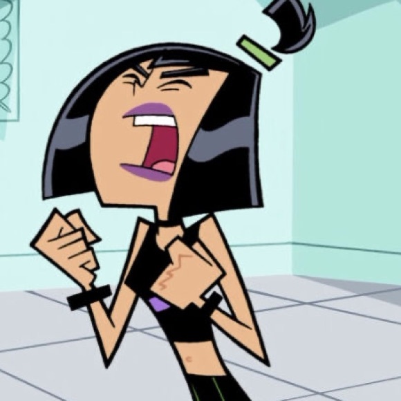 Profile Picture of Lucy Wheeler (@lucywheeler) on Poshmark