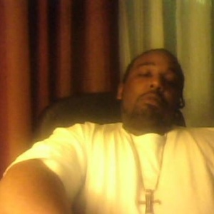 Profile Picture of Leo Cheatham (@lifes2shorttogivafu) on Myspace