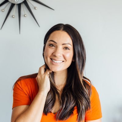 Profile Picture of Michelle Pearson (@MeeshPearson) on Twitter