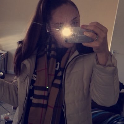 Profile Picture of Emily Donnelly (@emilydonnelly17) on Twitter