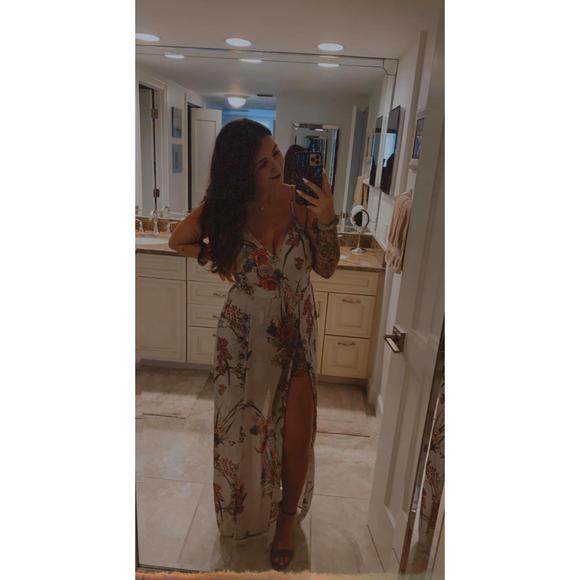 Profile Picture of Morgan Bailey (@morganbaileyy_) on Poshmark