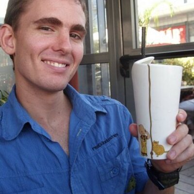 Profile Picture of Bernard Sean Lurieon Twitter