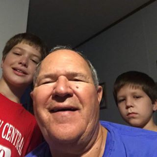 Darrell Meadors - Facebook Profile Picture of Darrell Meadors (@darrell.meadors) on Facebook