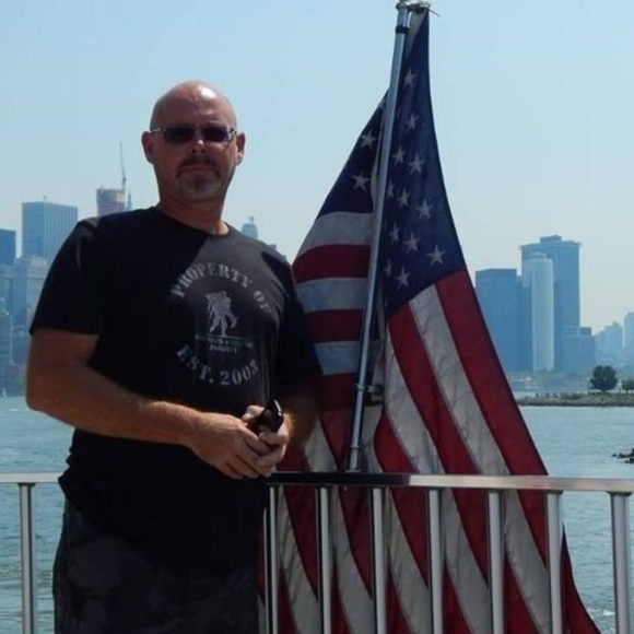 Profile Picture of Beth Junemann (@jbjune4) on Poshmark