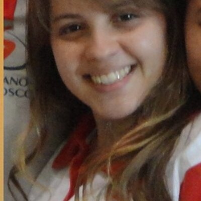 Profile Picture of Emilia Thais Andrade (@emilia_thais) on Twitter