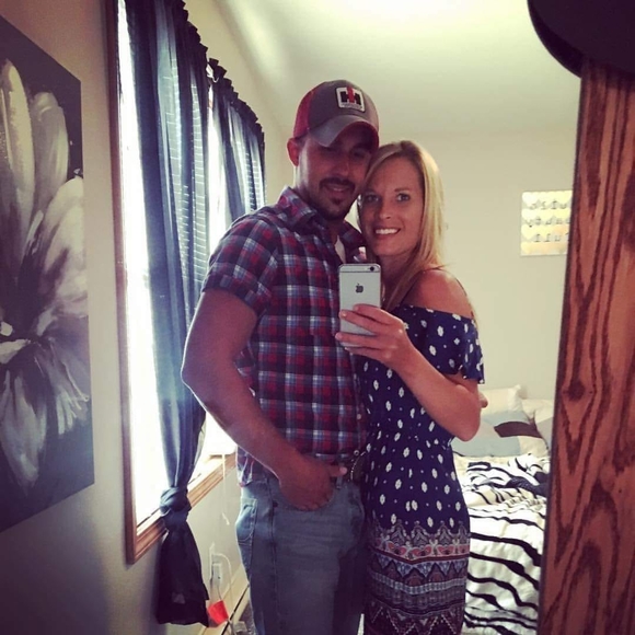 Profile Picture of Chris Popiela (@chrispopiela) on Poshmark