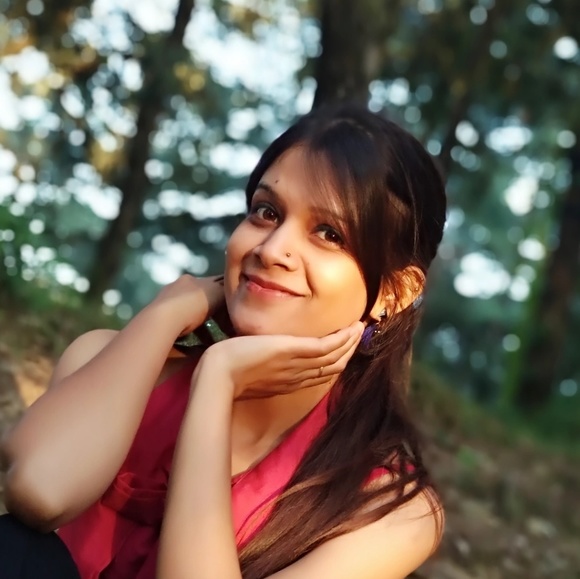 Profile Picture of Rashmi Maurya (@rash576) on Poshmark