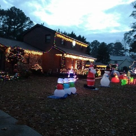 Profile Picture of Karla Fiessinger (@karlafiessinger) on Poshmark