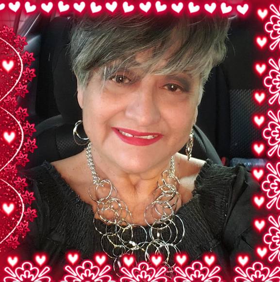 Profile Picture of Rebecca Oballe (@ramona1924) on Poshmark