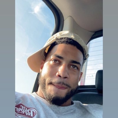 Profile Picture of Zay (@TheIsaiahHurd) on Twitter