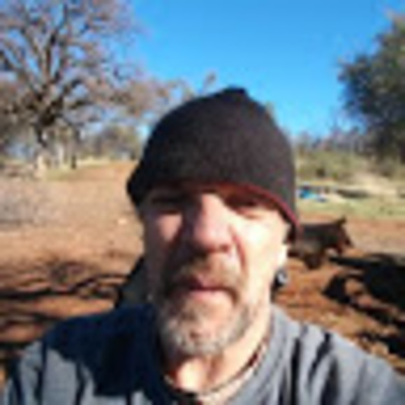 Profile Picture of Jeff Goodwin (@goodwinjeff420) on Poshmark