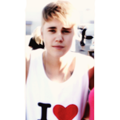 Profile Picture of Mariana (@statesofbiebers) on Twitter