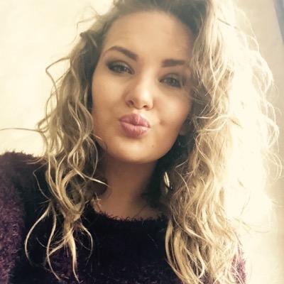 Profile Picture of  ✨ Clém :) (@PeterClemence) on Twitter