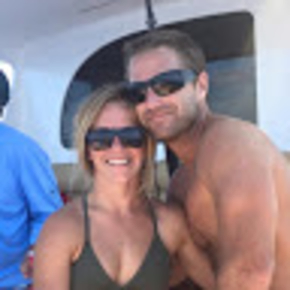 Profile Picture of Heather Sonsteng (@sonsteng76) on Poshmark