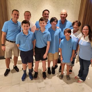 Profile Picture of Robin Bogart Lesser (@robin.lesser) on Instagram