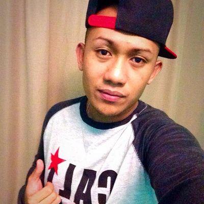 Profile Picture of James Carlo Baxa (@BaxaCarlo) on Twitter