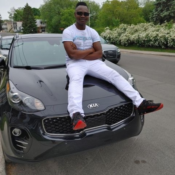 Profile Picture of Frédéric Dingaounaimou (@fdingaounaimou) on Poshmark