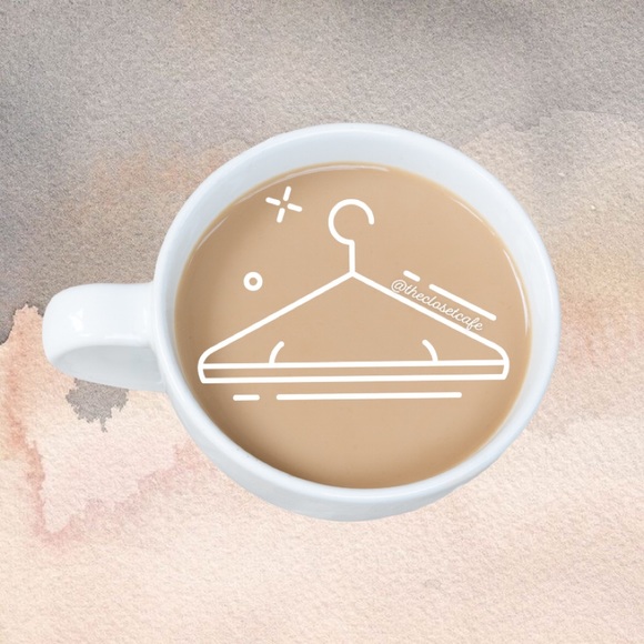 Profile Picture of ! pauline Lindauer (@theclosetcafe) on Poshmark