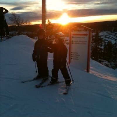Profile Picture of Jonathan Converse (@jon_converse) on Twitter