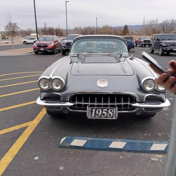 Profile Picture of Nathan Hester (@nathanhester89) on Poshmark