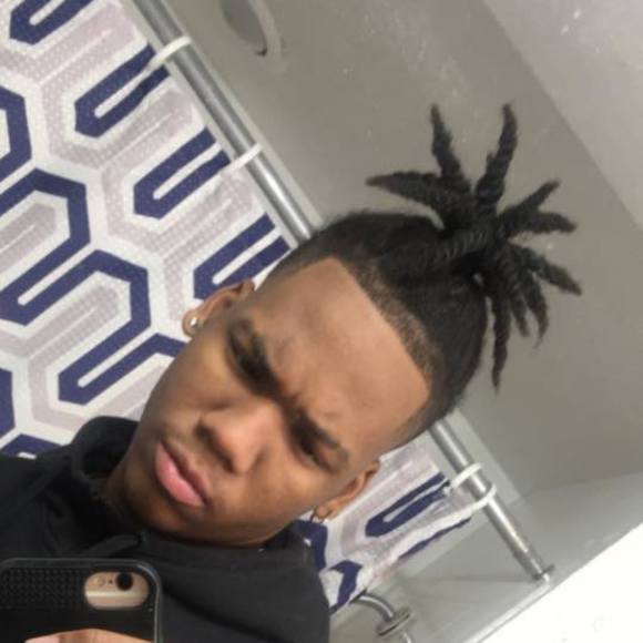 Profile Picture of Marsailes Dixon (@guapoxx) on Poshmark