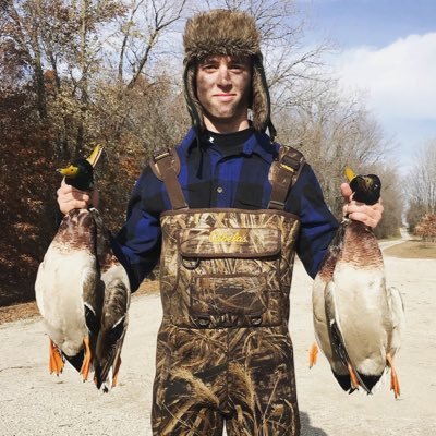 Profile Picture of Curtis Gordon (@polevaulthigh) on Twitter