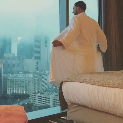 Profile Picture of Jon B (@WavyWhiteBoy_) on Twitter