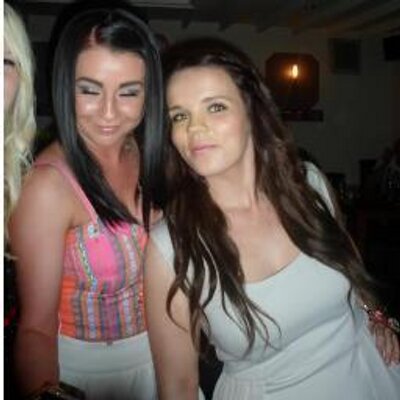 Profile Picture of Dani Stringer (@Mickey_Minnie87) on Twitter