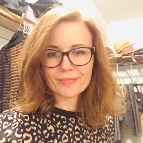 Profile Picture of Anila Deliu (@anila_deliu) on Poshmark