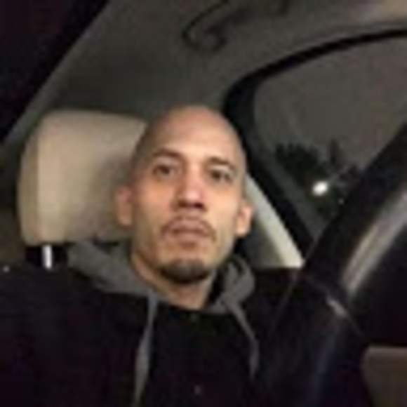 Profile Picture of Abel Rocha (@rochajrabel) on Poshmark