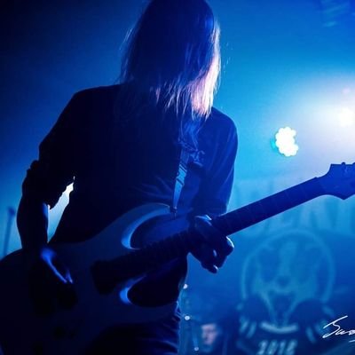 Profile Picture of Mark Millard (@DyingbyDegrees) on Twitter