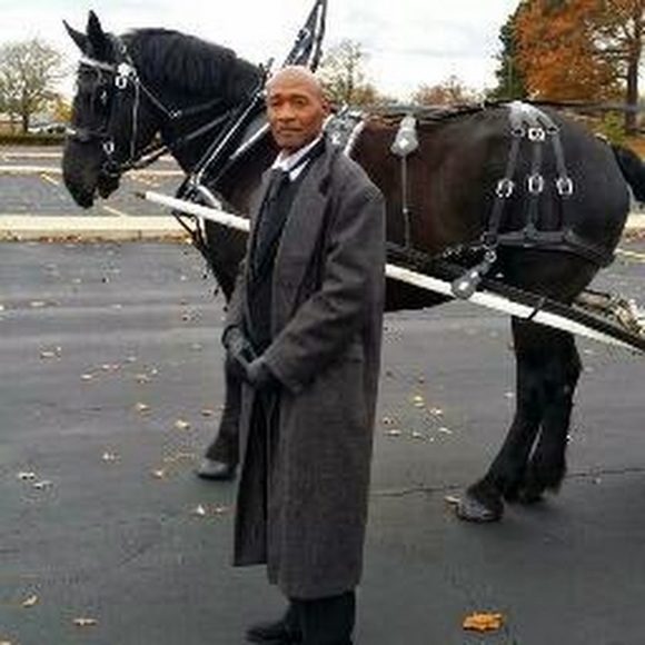 Profile Picture of Jerry Arnold (@jjrock0808) on Poshmark