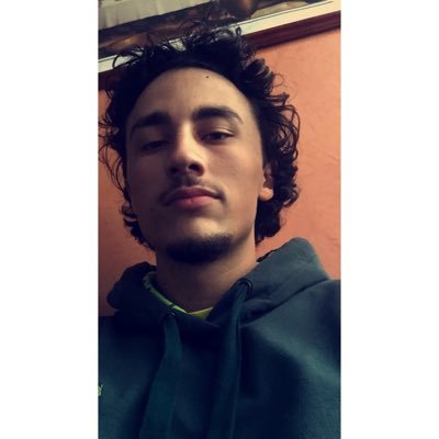 Profile Picture of Johan (@JayPeaEsco) on Twitter