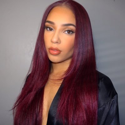 Profile Picture of Kyℓie 🌹 (@kylie_rosaasen) on Twitter